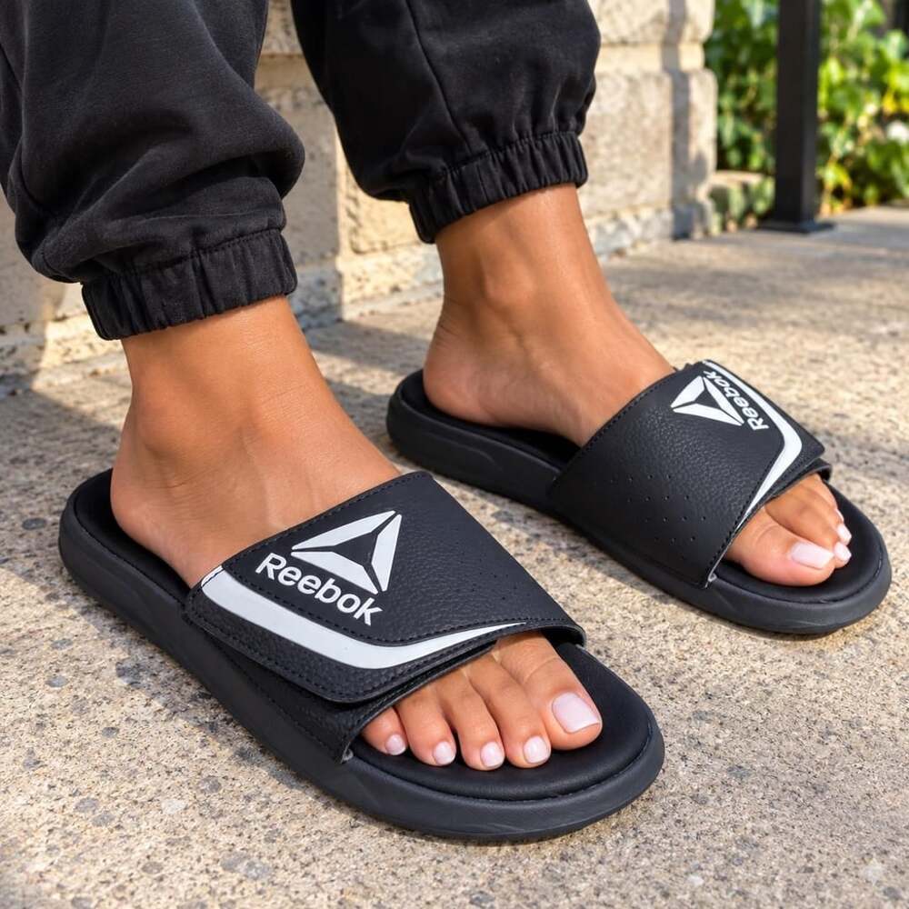 Reebok Memory Foam Slide Size 8 Black White Sandals